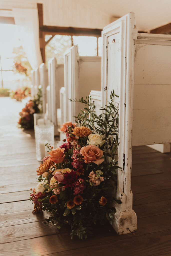 fall ceremony floral ideas