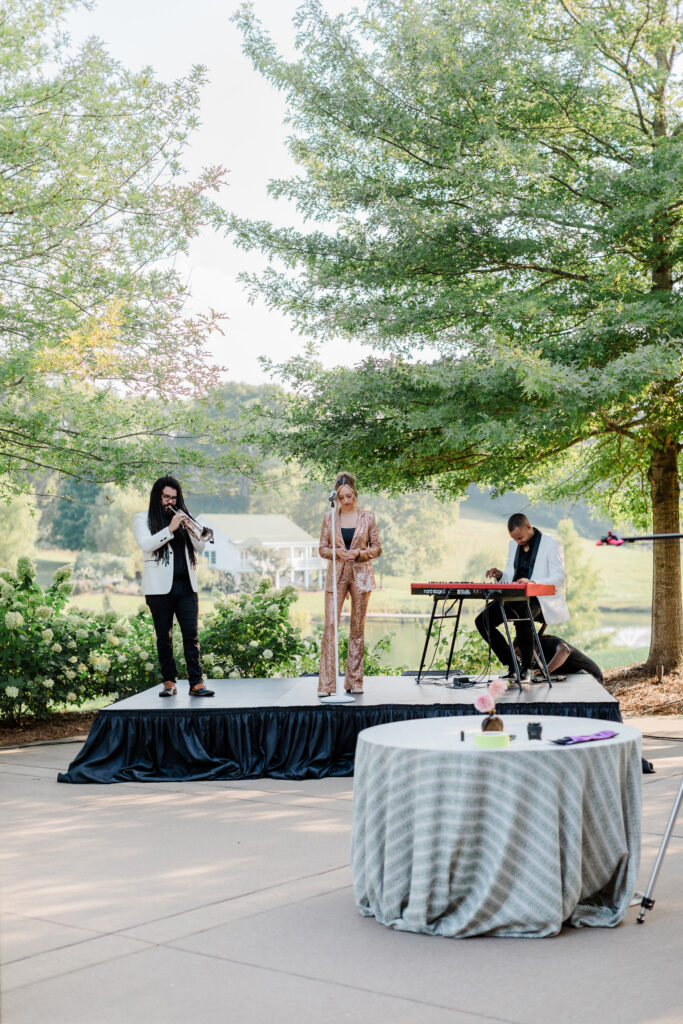 the downtown band Nashville weddings