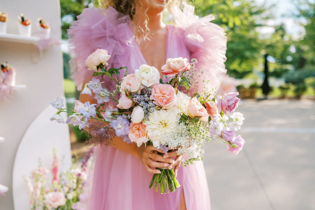 bright summer bouquet